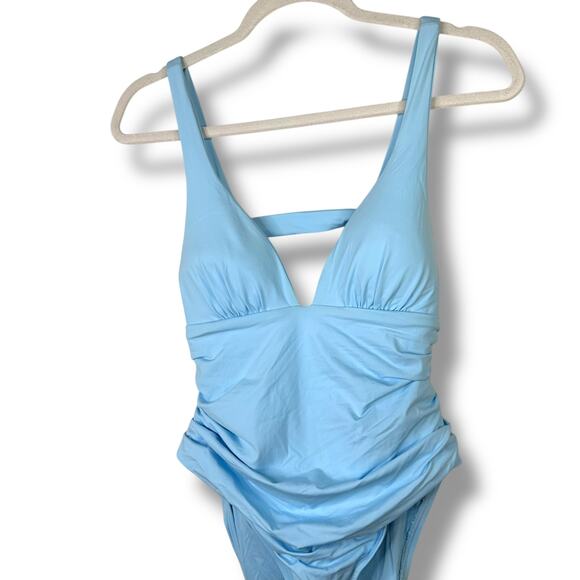 L Space NWT Sydney Sky Blue Plunging Cutout Back One-Piece Swimsuit Size 12 - Picture 3 of 10